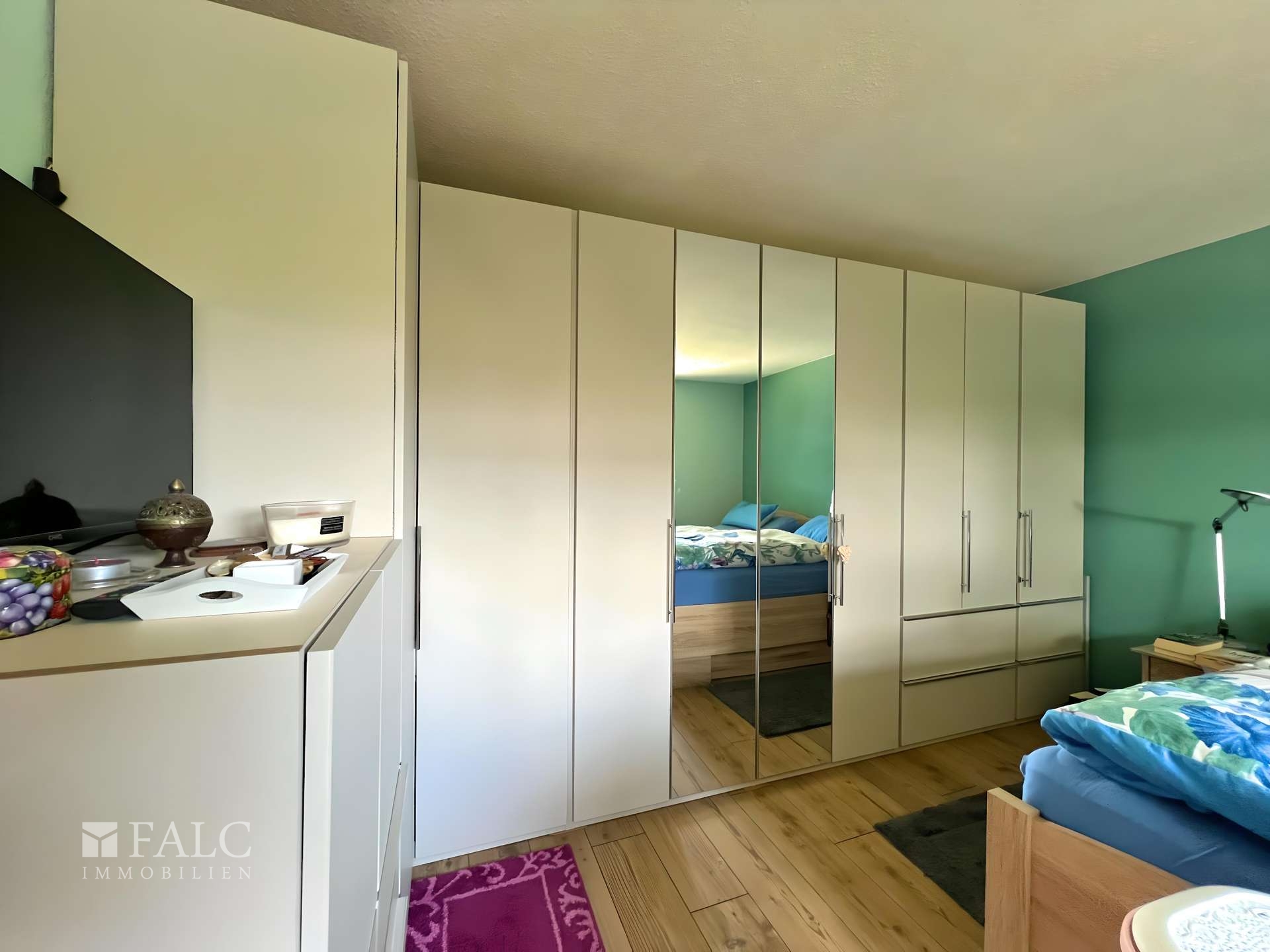 Schlafzimmer I EG